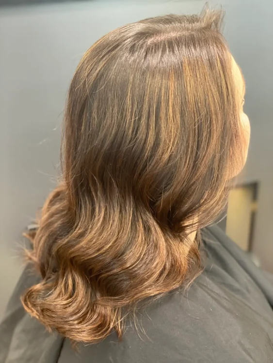 Haarschnitt - Goldene Schere Friseursalon